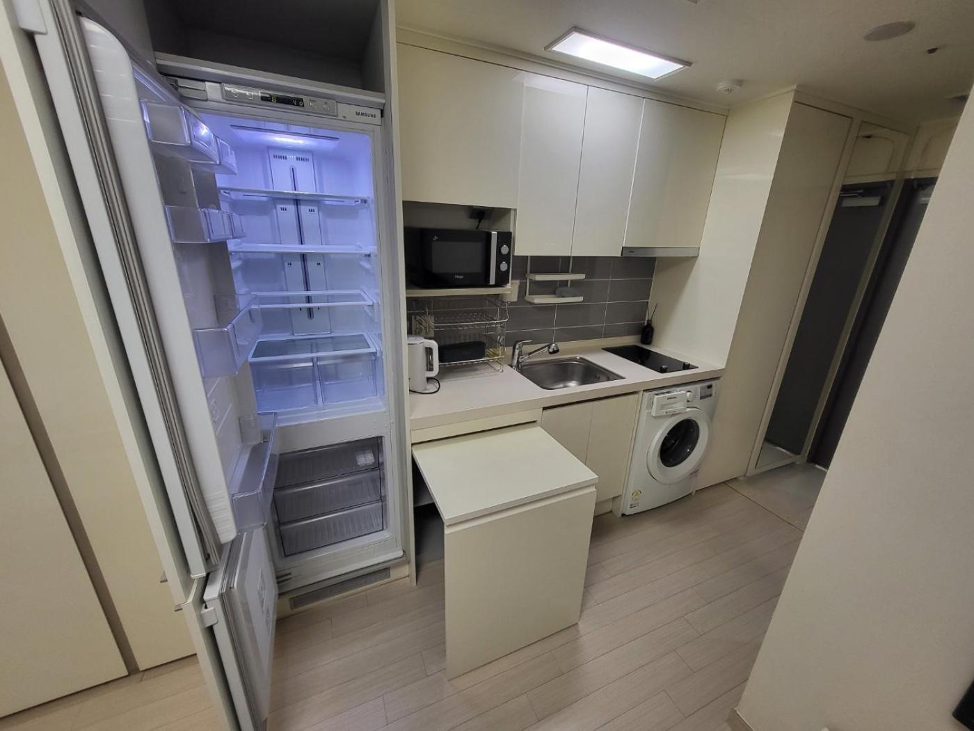 Apartment 1-2608 #sinnonhyeon Stn Exit 9, 1-min #gangnam Stn, 5-min #ott #concierge Gangnam Managed